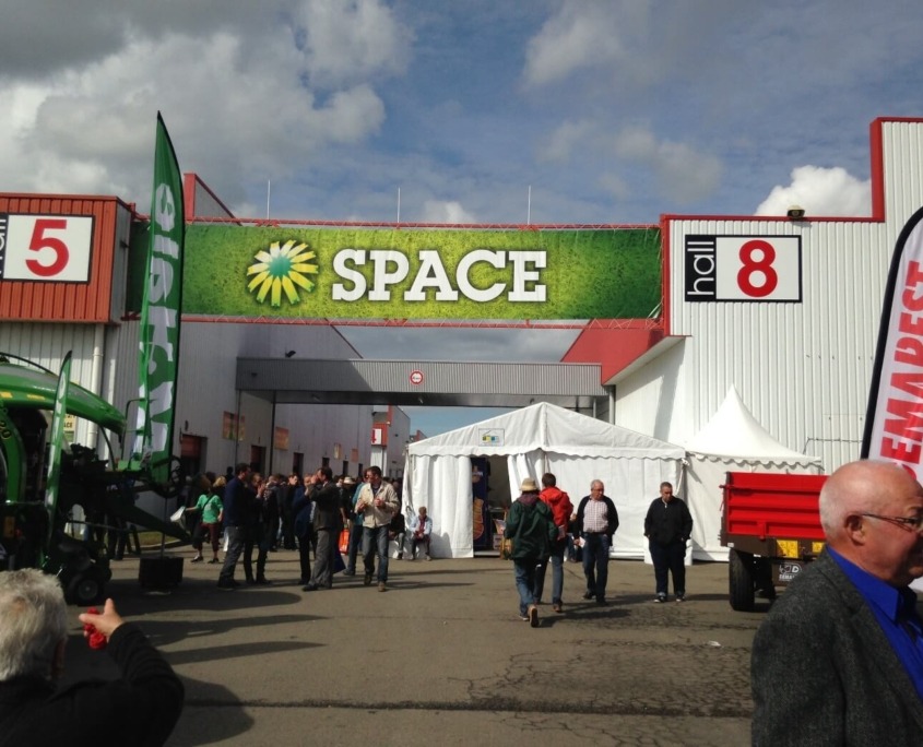 Space Space